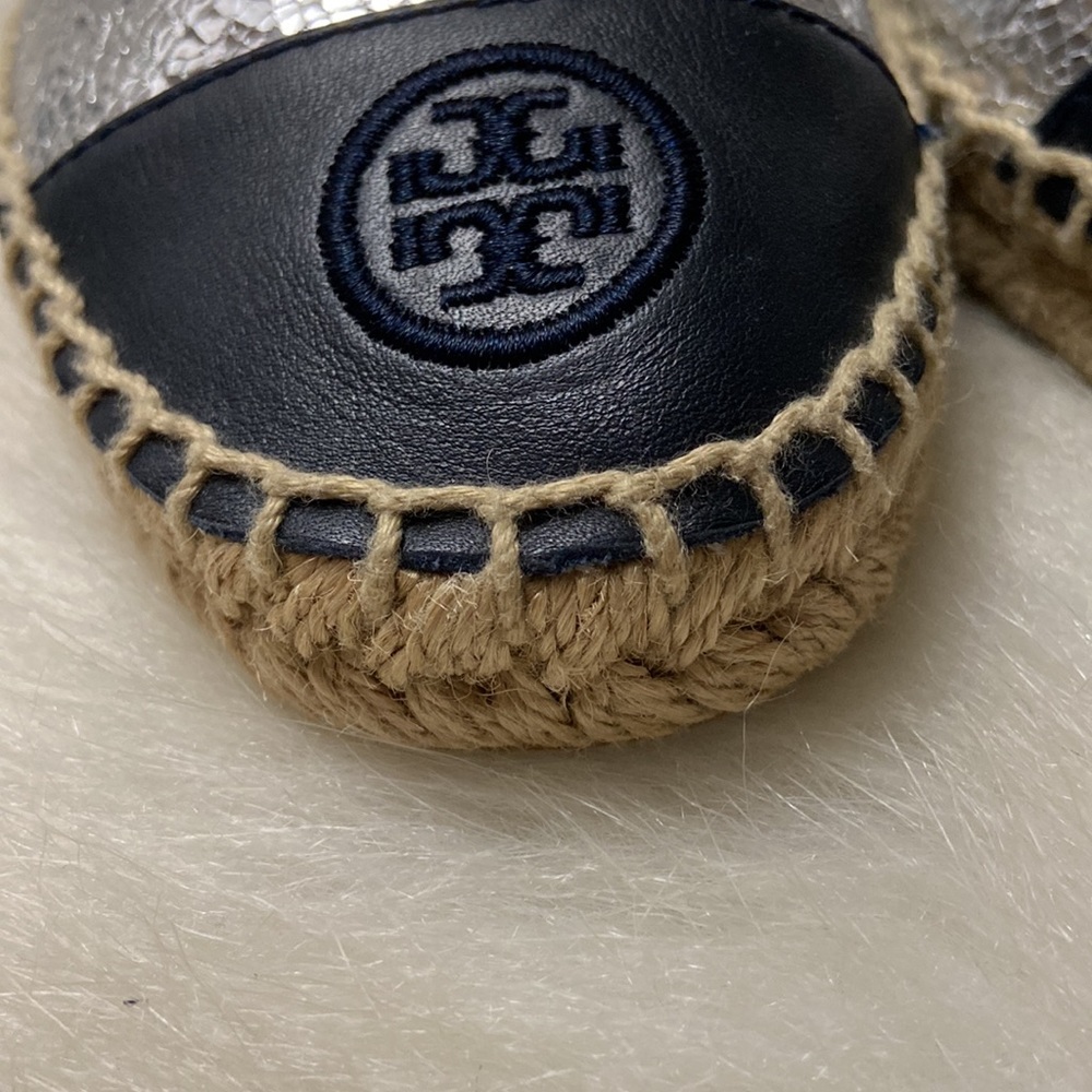 Tory Burch Metallic Colorblock Espadrilles, Size 6 - Picture 8 of 16